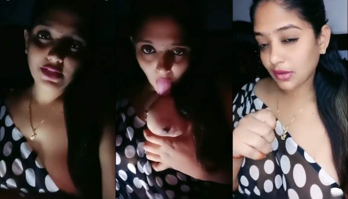 Anu Telugu Tits Out Live on Tango
